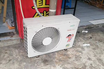 裕安空调突然不制冷只吹自然风怎么办？